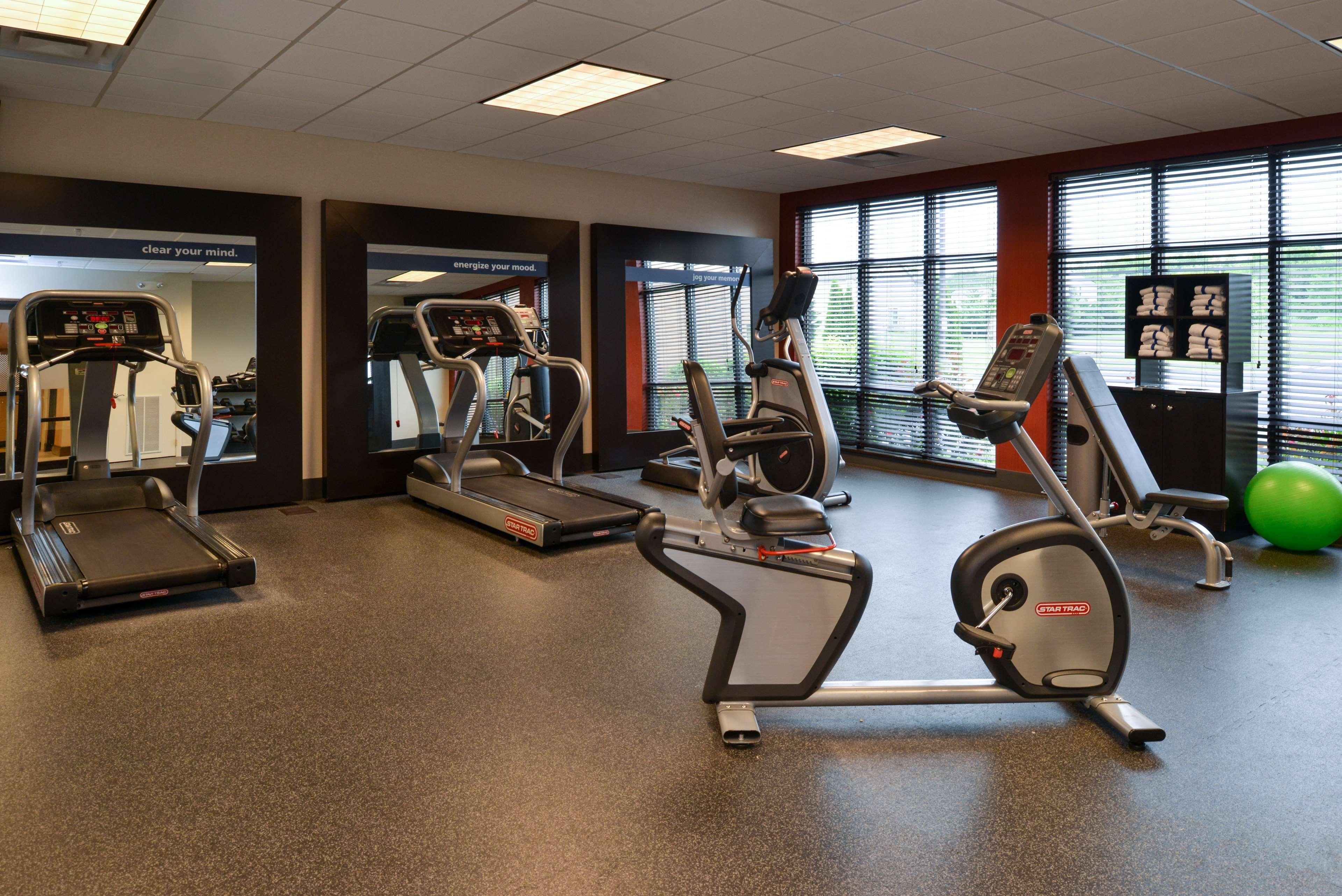 Hampton Inn Milford Buitenkant foto