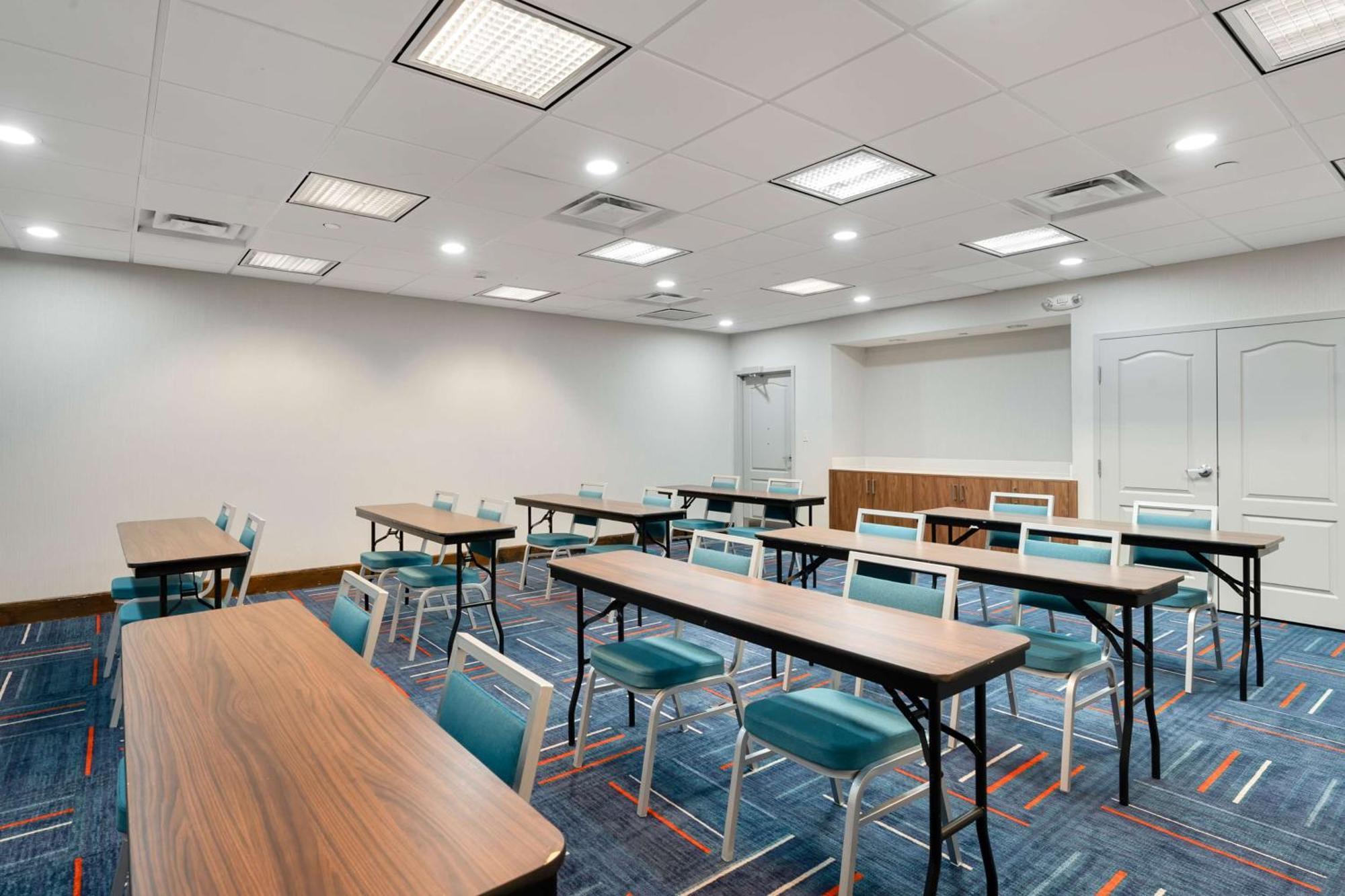 Hampton Inn Milford Buitenkant foto